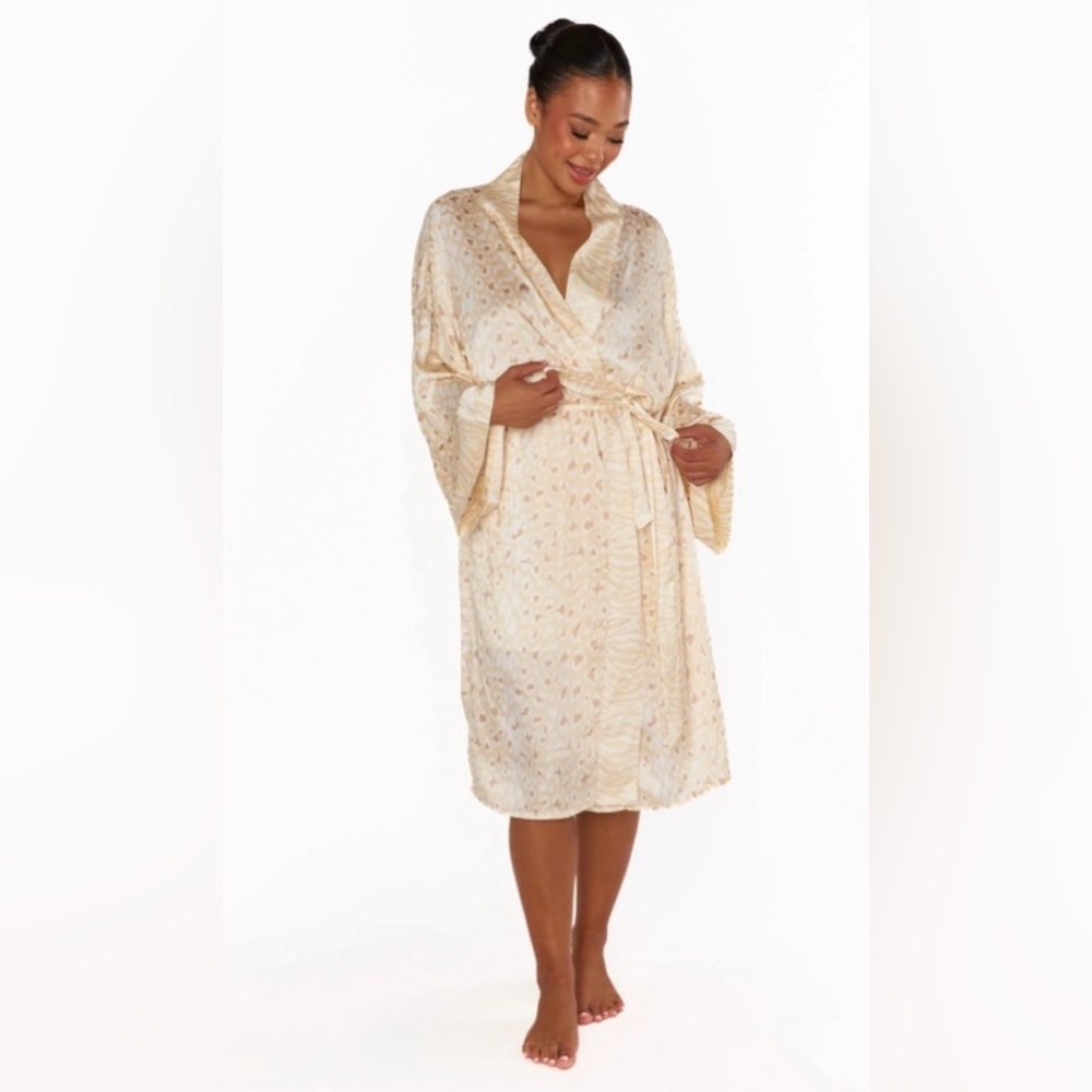 Mumu x Curateur The Harlow Robe one size